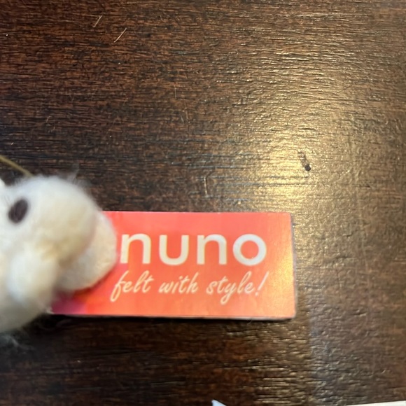 Handcrafted decorative pin. Felted off white chick. NWT - Picture 3 of 4